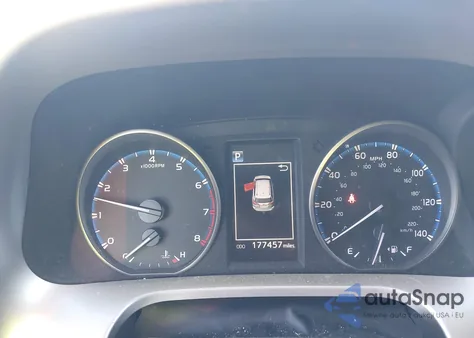 2017 Toyota Rav4 Xle из США, поврежденный, VIN JTMWFREV5HD096195